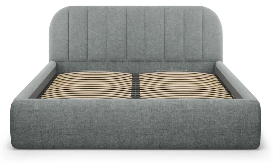 Tmavosivá čalúnená dvojlôžková posteľ s úložným priestorom s roštom 180x200 cm Juno – Windsor &amp; Co Sofas