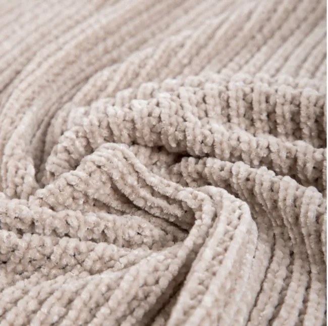 Deka CHENILLE sivá so strapcami 727955