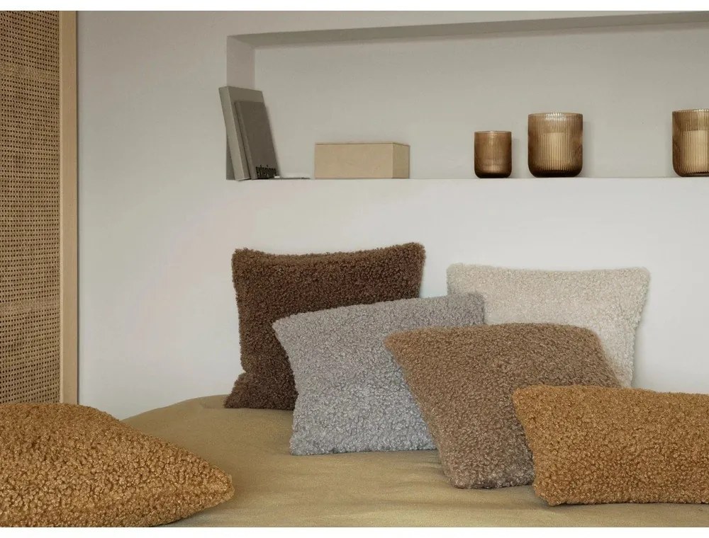 Obliečka na vankúš z materiálu bouclé 50x50 cm Teddy – Blomus