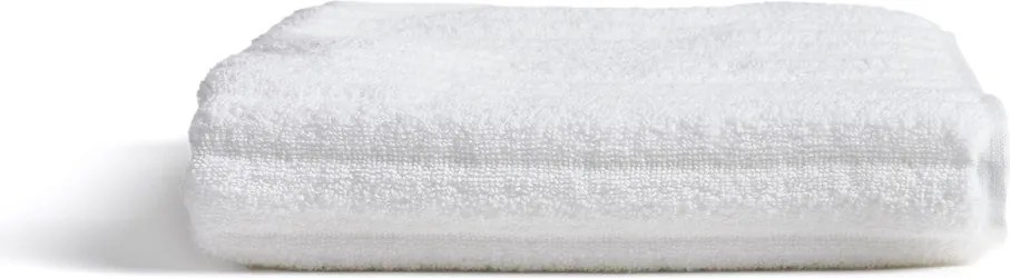 Biely froté bavlnený uterák 50x90 cm Navira – Kave Home