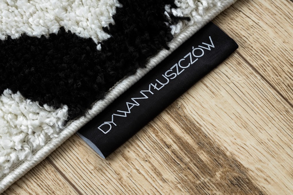 Koberec BERBER CROSS, biely, strapce, Maroko Shaggy