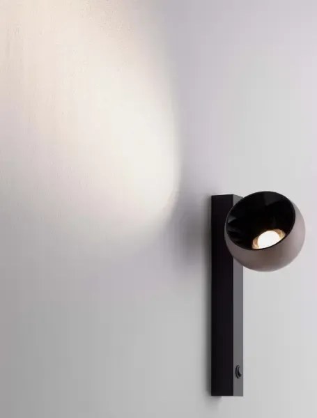 LED champaign zlato-čierne nástenné svietidlo Lusa