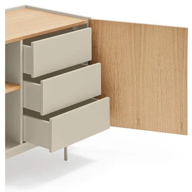 Nízka komoda v dekore duba v béžovo-prírodnej farbe 130x78 cm Otto – Teulat