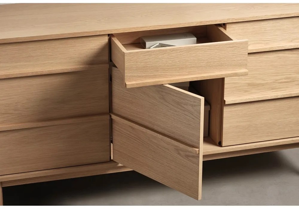 Nízka komoda v dekore duba v prírodnej farbe 75x140 cm Ponza – Unique Furniture