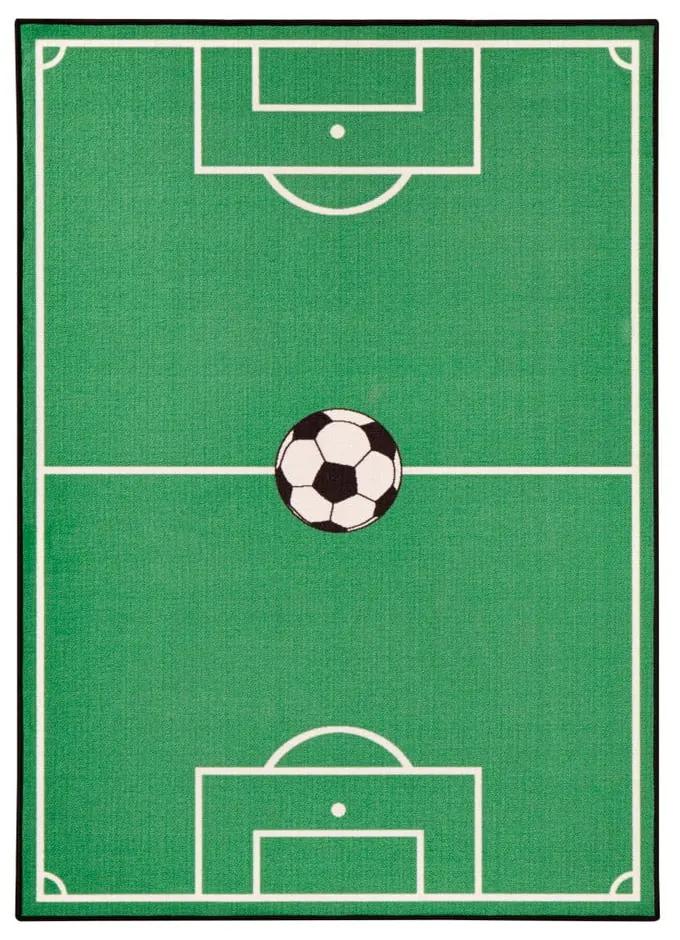 Detský zelený koberec Zala Living Football, 140 × 200 cm