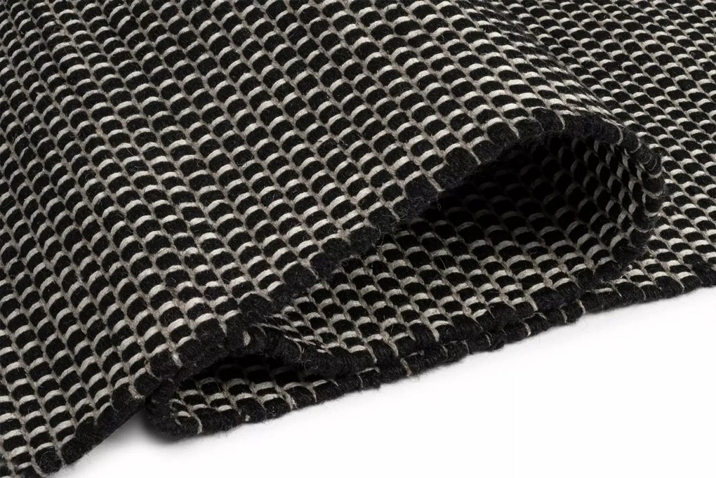 TA Koberec WLC104 ČIERNE LONI Rozmer: 250x350 cm