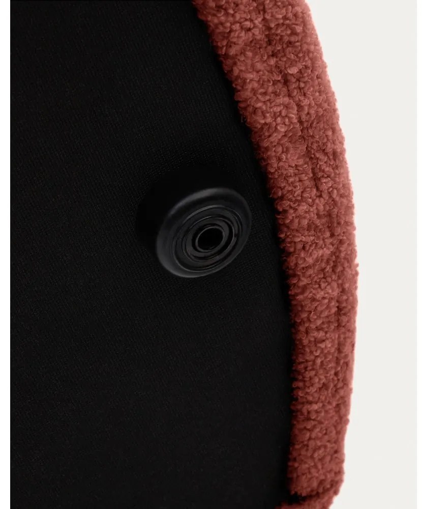 Taburet v terakotovej farbe z textílie buklé Kaeli – Kave Home