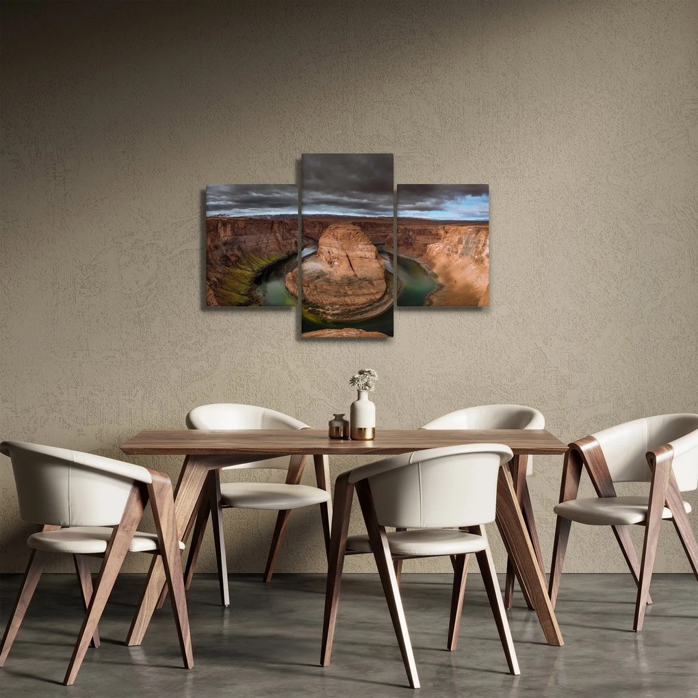Obraz jazera v útese (90x60 cm)