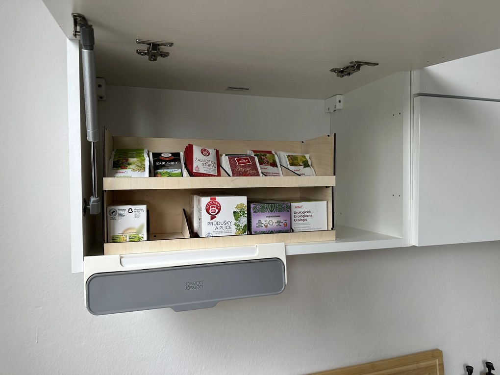 usporadejto.cz Stohovateľný organizér na čajové vrecúška aj krabičky, 5 variabilných priehradiek VASKY Cenové rozpätie: cena za 1ks