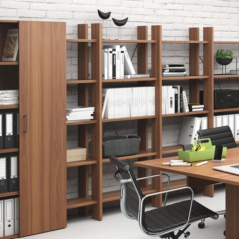 Kancelársky regál vysoký krátky SOLID, 1250 x 400 x 1825 mm, orech