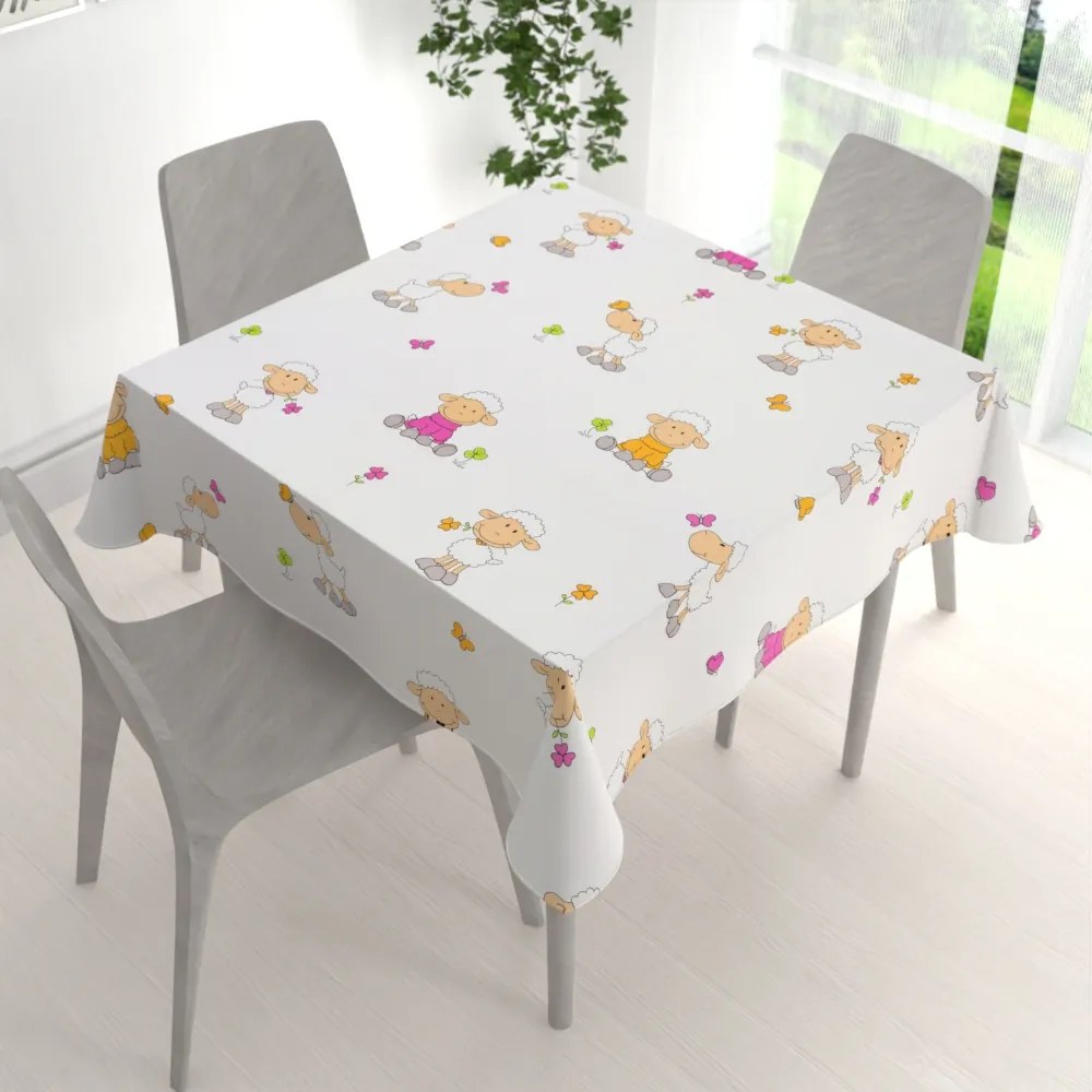 Biante Detský bavlnený štvorcový obrus Sandra SA-728 Veselé ovečky na bielom 150x150 cm