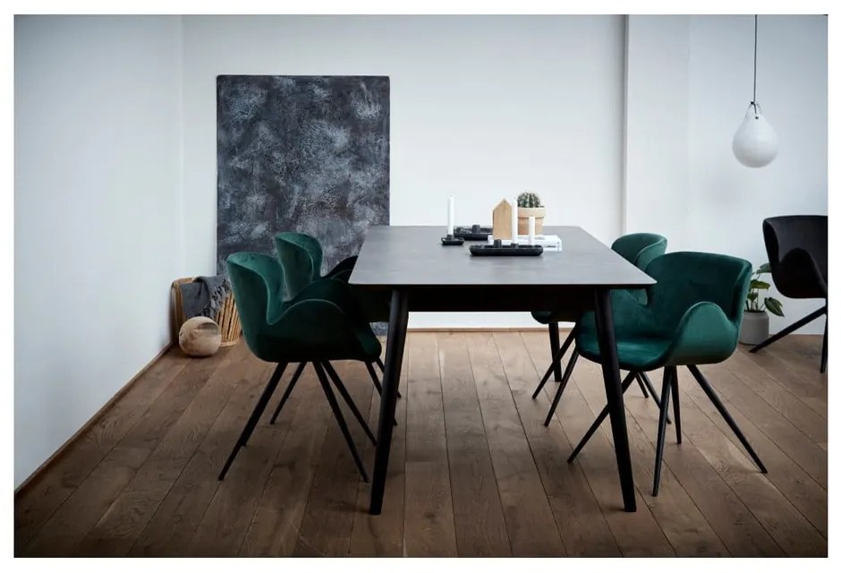 Zelené čalúnené jedálenské kreslo s podrúčkami Gaia – DAN-FORM Denmark