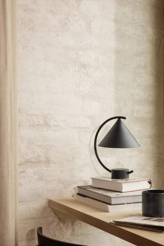 Ferm Living Prenosná lampa Meridian, black 110143101