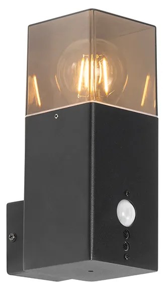 Vonkajšia nástenná lampa čierna IP44 s pohybovým senzorom - Denmark