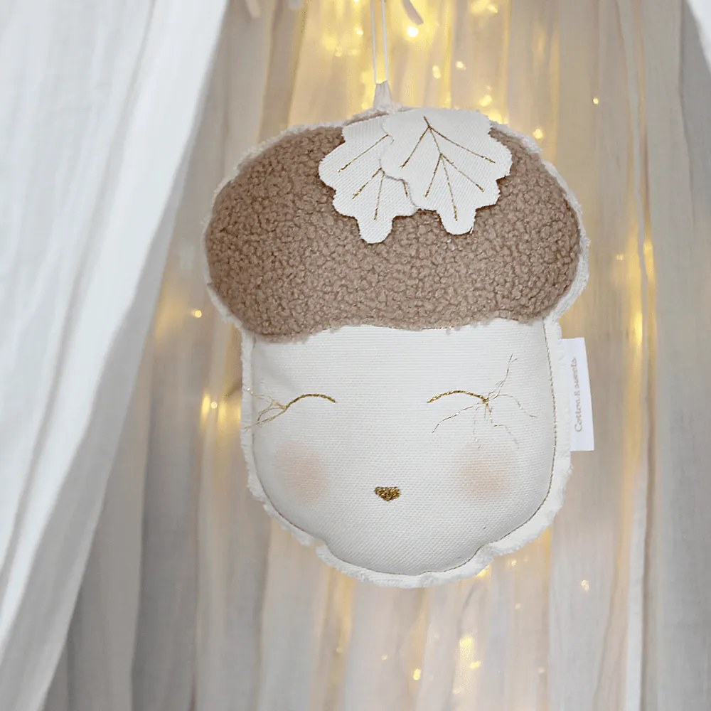 Závesná dekorácia dubový orech čokoládová 23x29x10cm