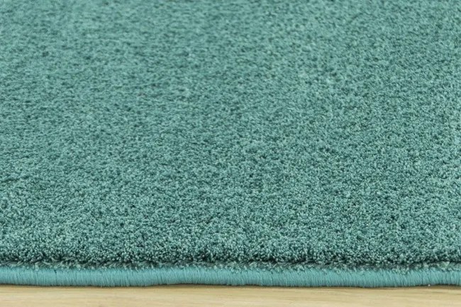 Metrážny koberec Amazing 83 tyrkysový