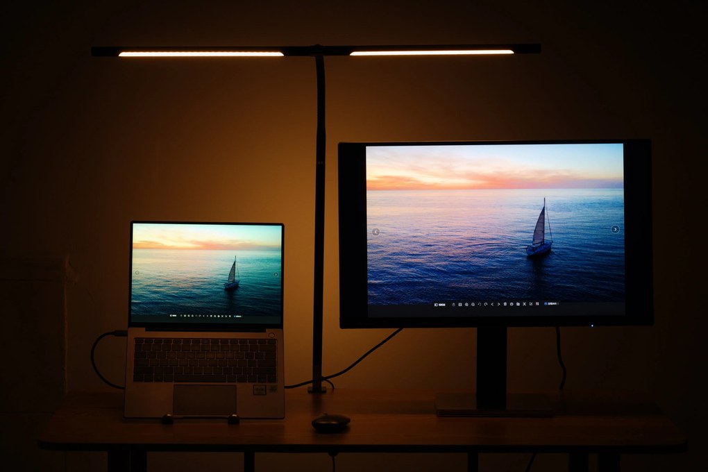 Stolná LED lampa NOX, svorka, diaľkové ovládanie