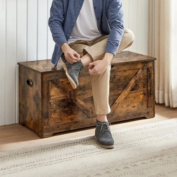 Truhla TOVIAN hnedá