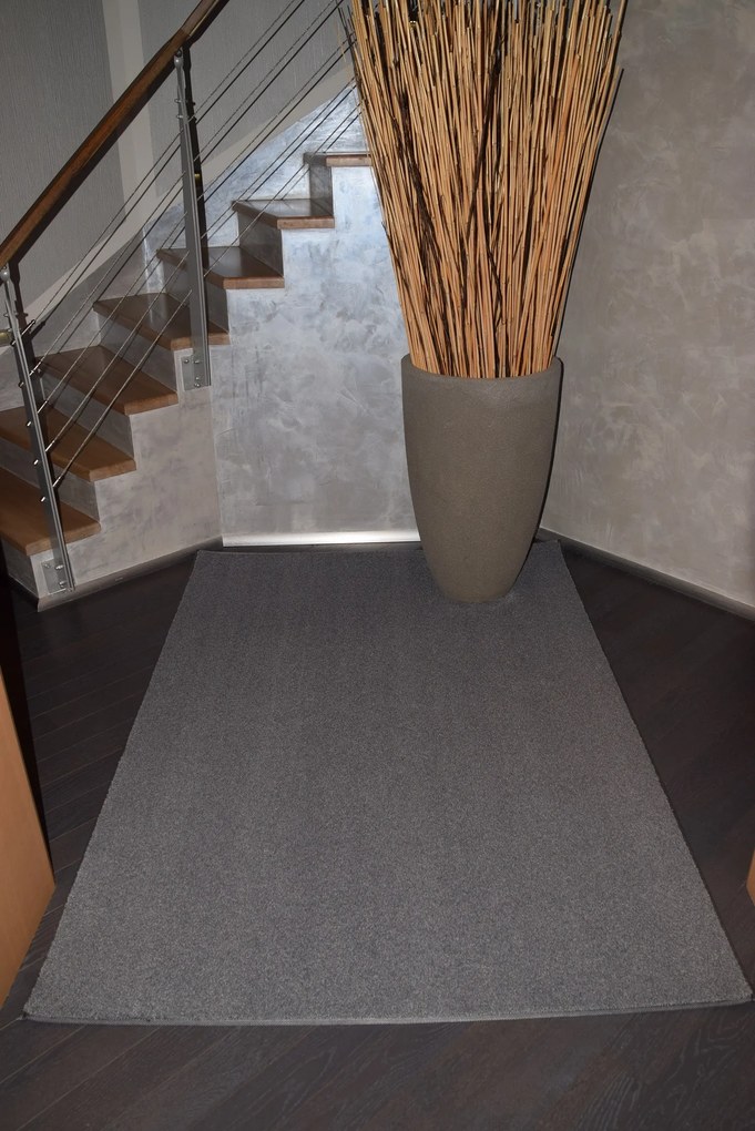 Lano, Kusový koberec Supersoft s bordurou 850 tm. šedý, 60x100, šedá, spálňa