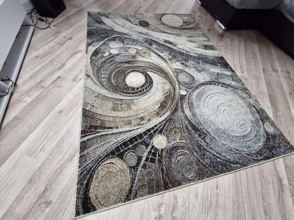 Dekorstudio Moderný koberec do obývačky VILLA - vzor 85 Rozmer koberca: 160x220cm