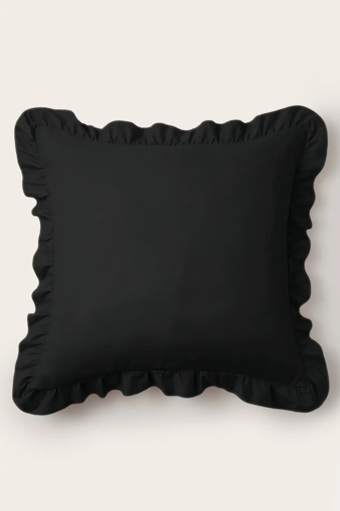 Saténová obliečka na vankúš RUFFY PREMIUM čierna Rozmer: 50x70 cm