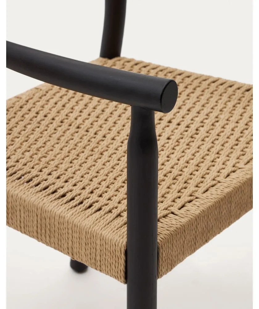 Čierna/v prírodnej farbe jedálenská stolička z dubového dreva Yalia – Kave Home