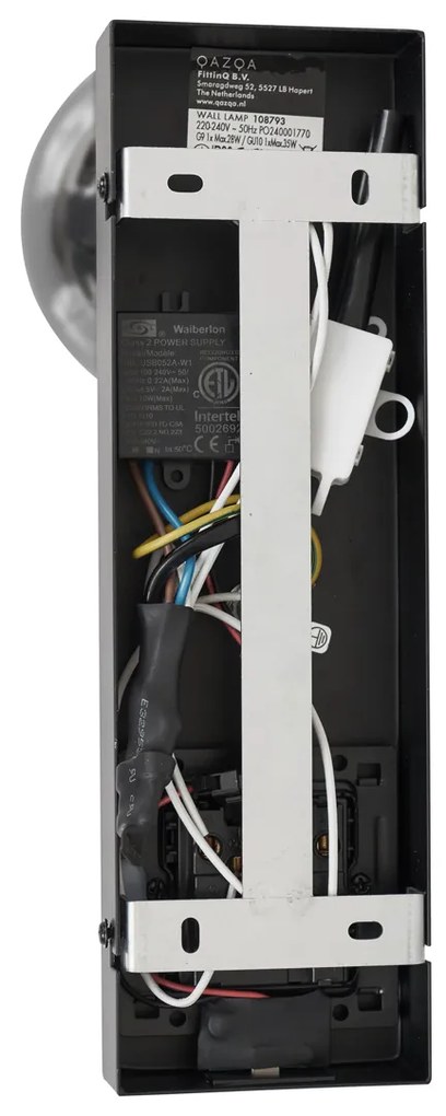 Moderné nástenné svietidlo čierne 2-svetlá naklápacie s portom USB-C - Lesly