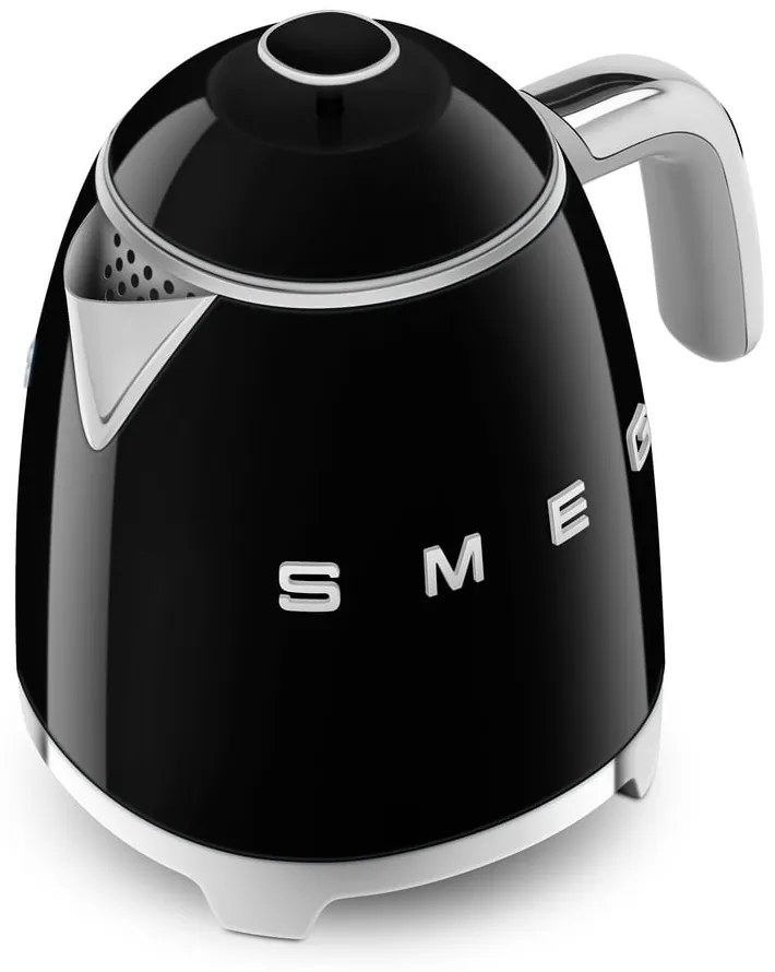 Čierna rýchlovarná kanvica z nehrdzavejúcej ocele 800 ml Retro Style – SMEG