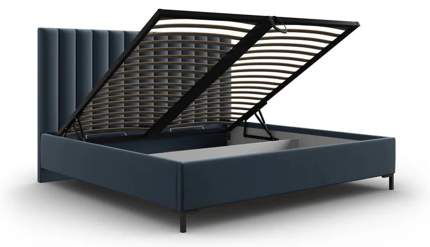Tmavomodrá čalúnená dvojlôžková posteľ s úložným priestorom s roštom 180x200 cm Casey – Mazzini Beds