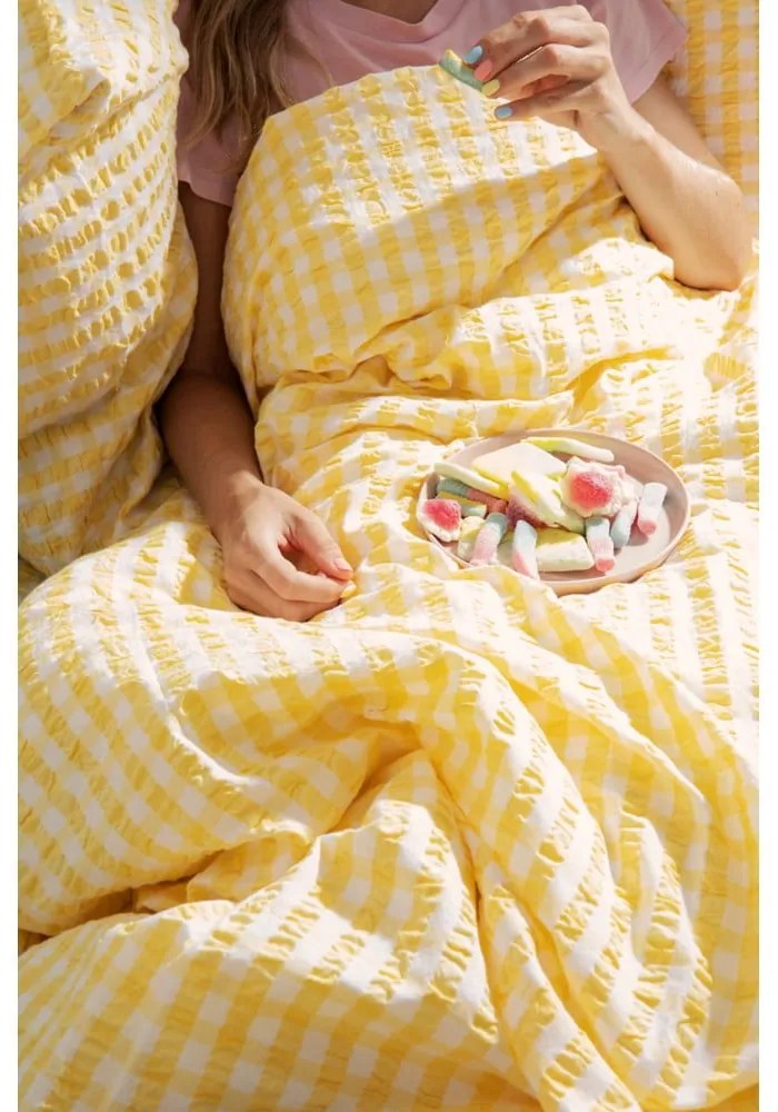 Žlto-biele krepové obliečky na jednolôžko 140x200 cm Bæk&amp;Bølge – JUNA