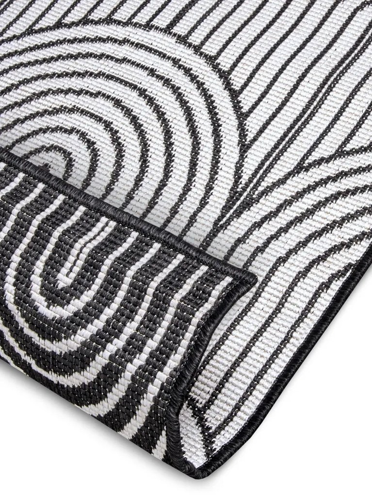 Kusový koberec Pangli 105852 Black – na von aj na doma, 80x150, čiernobiela, chodba / predsieň, Hanse Home