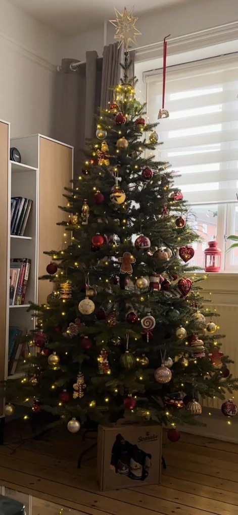 Smrek prírodný - 3D vianočný stromček - 100%PE Veľkosť: 150cm
