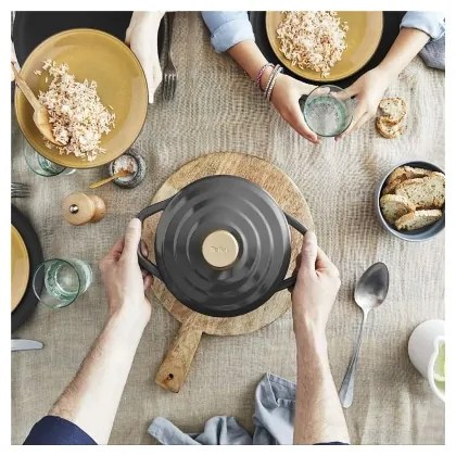 Tefal Kastrol AIR 20 cm s pokrievkou, antracit