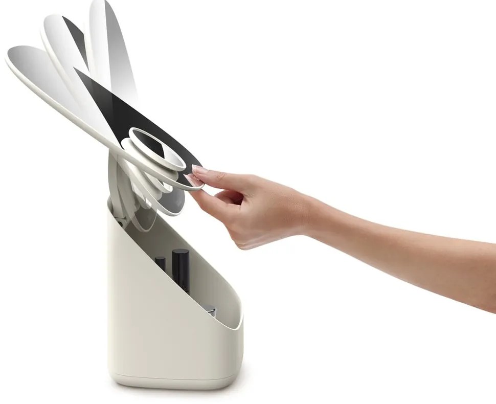 Kozmetické zväčšovacie zrkadlo (3x) 18,5x23 cm Viva – Joseph Joseph