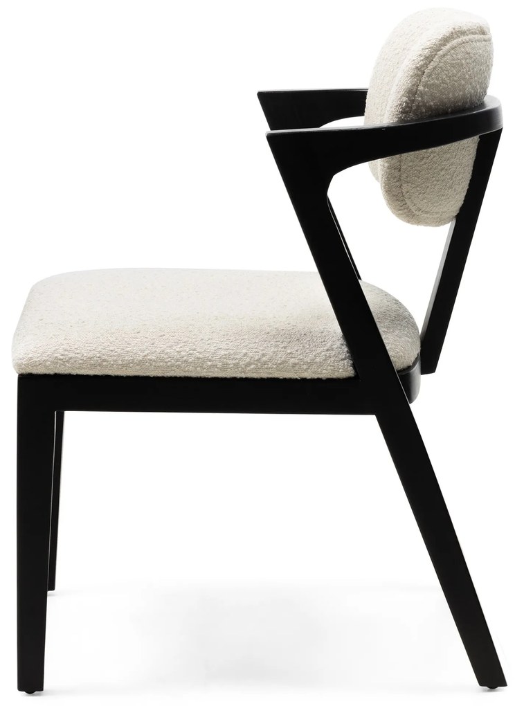 Designová jídelní židle Apulia z masivu boucle krémová