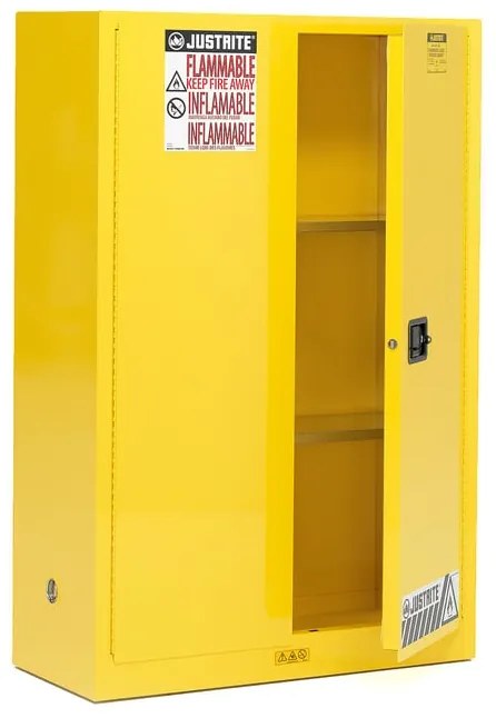 Ohňovzdorná FM skriňa s 2 policami ENCLOSE, 1651x1092x457 mm, 170 L