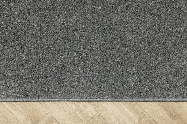 Metrážny koberec LAGO TERMO 36889 sivý