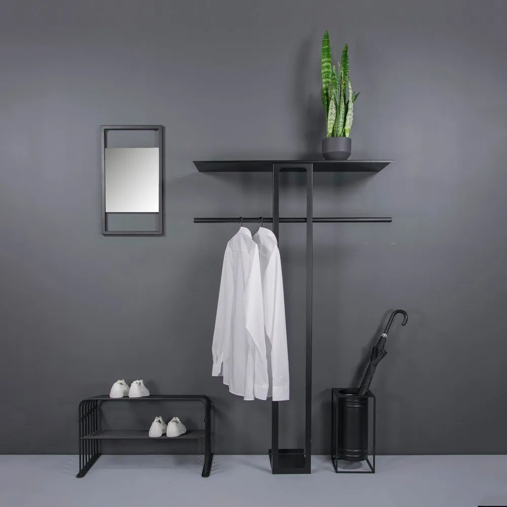 Čierny oceľový nástenný vešiak s poličkou 100 cm Luno Large – Spinder Design