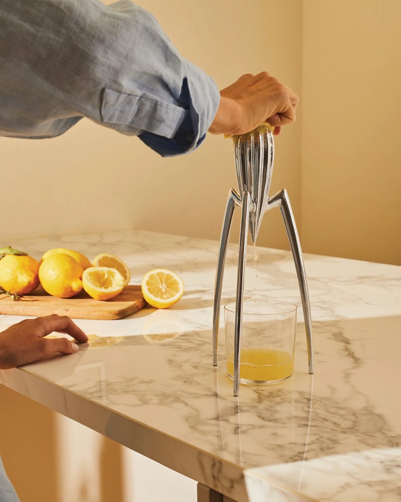 Odšťavovač na citrusy Juicy Salif