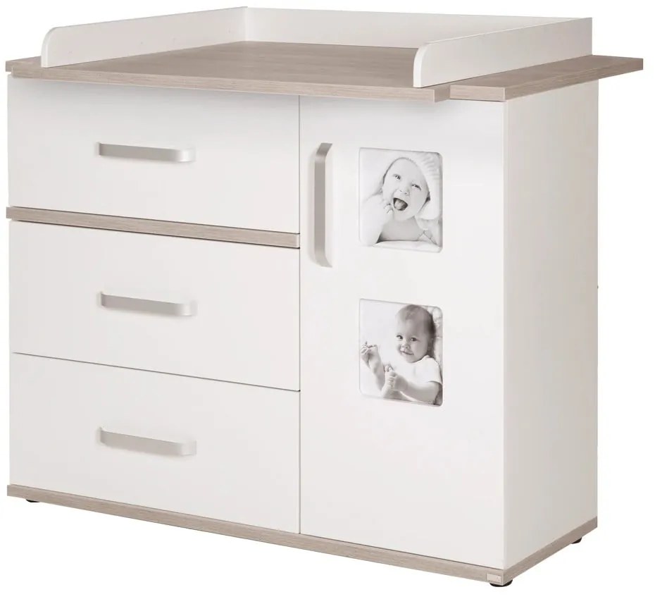Biela nízka detská komoda v dekore brestu s prebaľovacím pultom 117x102 cm Moritz – Roba