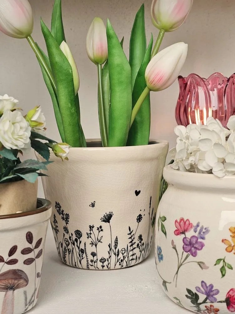 Béžový keramický obal na kvetináč s lúčnymi kvetmi Flora And Fauna S - Ø 12*11cm