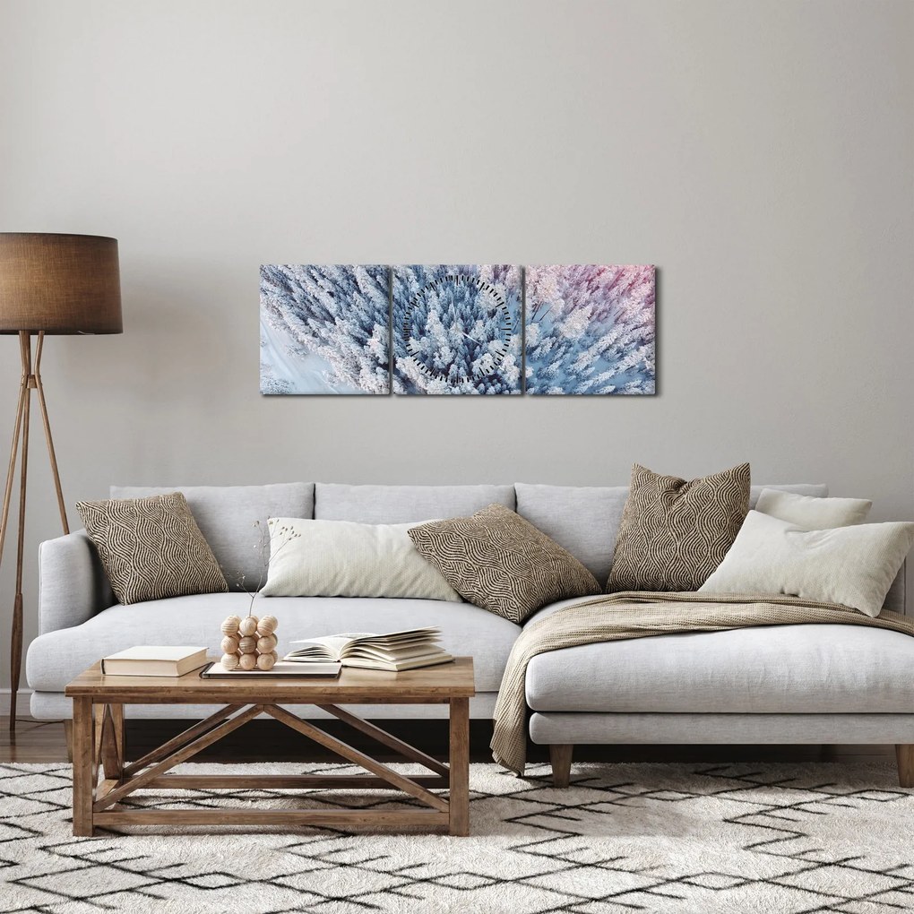 Obraz zasnežených stromov (s hodinami) (90x30 cm)