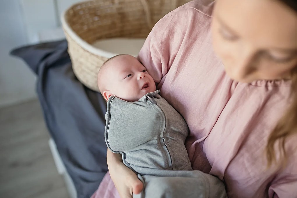 Bavlnená zavinovačka od 3 kg MINTOVÁ + čiapočka ZADARMO