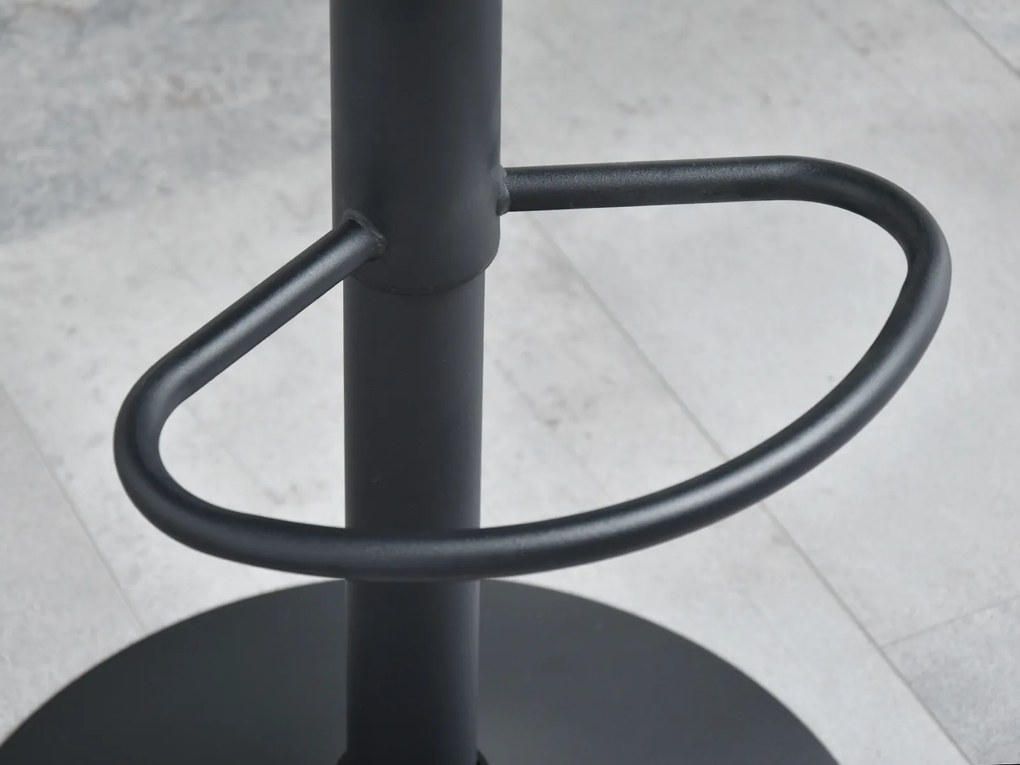 Stolička Hamlet (čierna). Akcia -14%. Vlastná spoľahlivá doprava až k Vám domov. 1110601