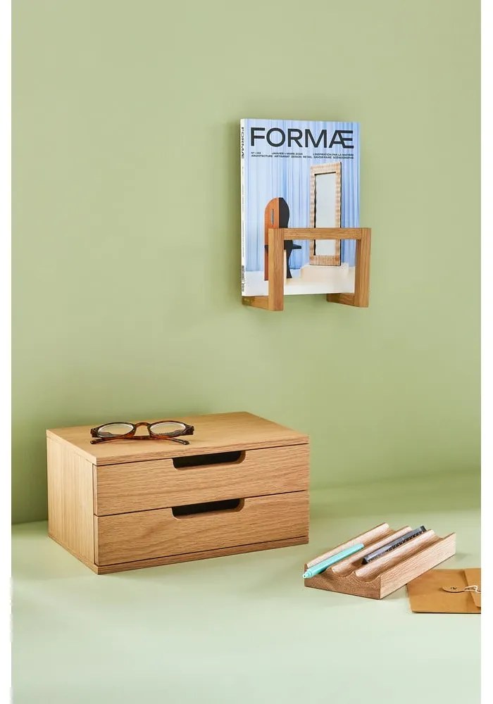 Závesný nočný stolík s poličkami v dekore duba v prírodnej farbe AtHand – Hübsch