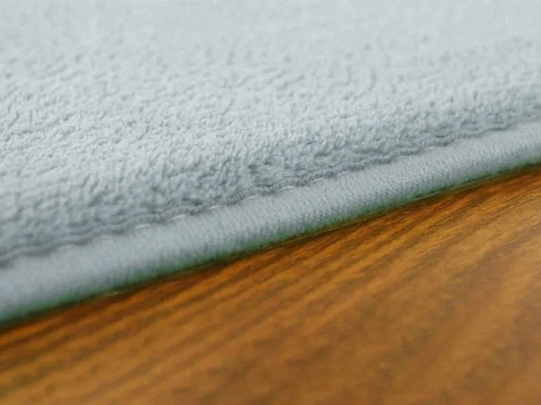 TZ Sivý jednofarebný obdĺžnikový koberec Polar Rozmer: 100x150 cm