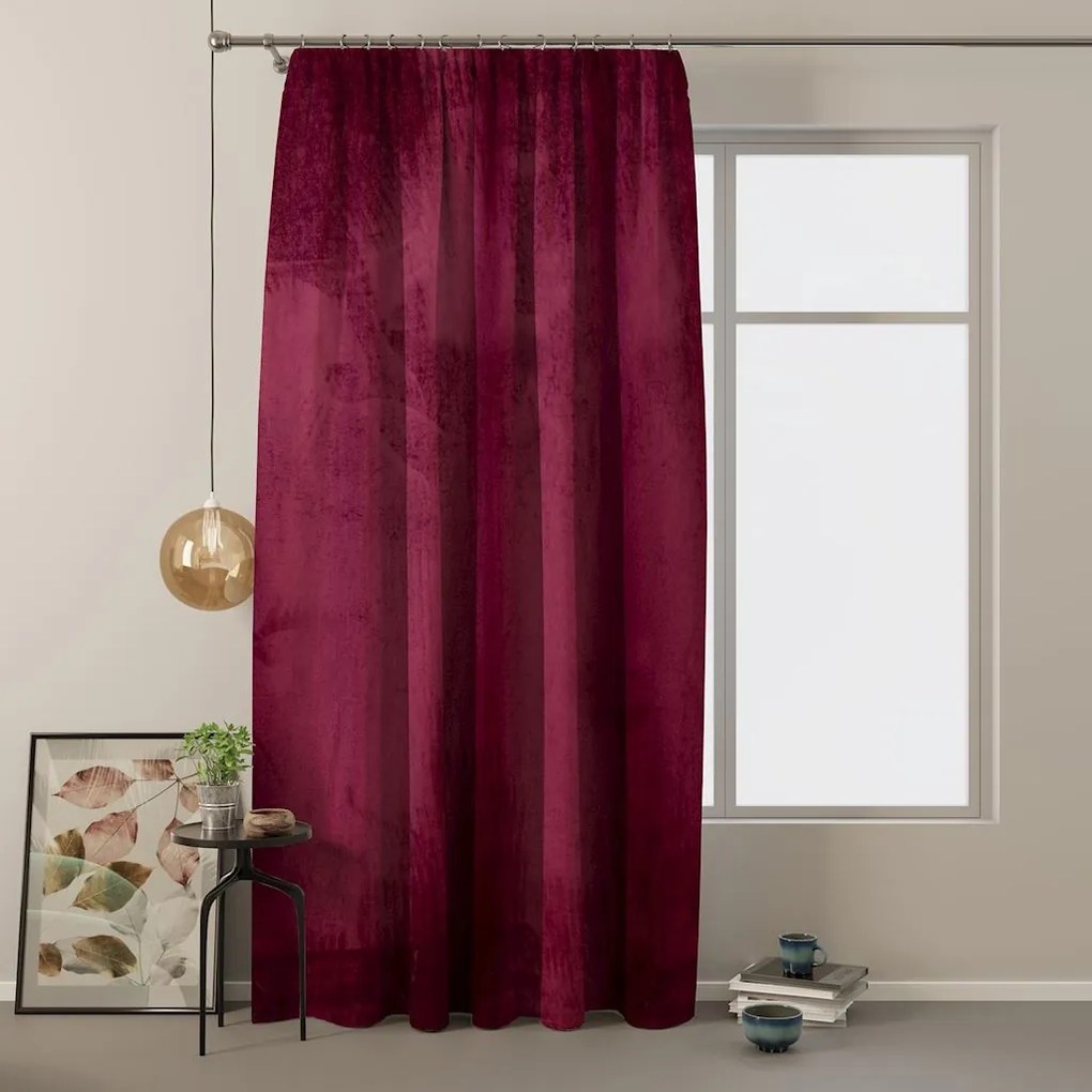 Závěs Amelia Home Velvet s řasící páskou vínově červený