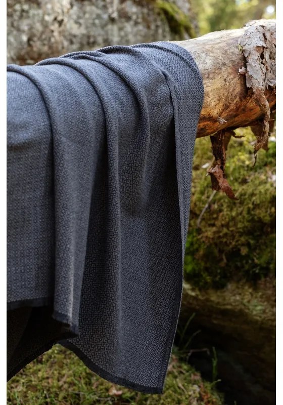Merino deka Koli 135x170, čierno-sivá