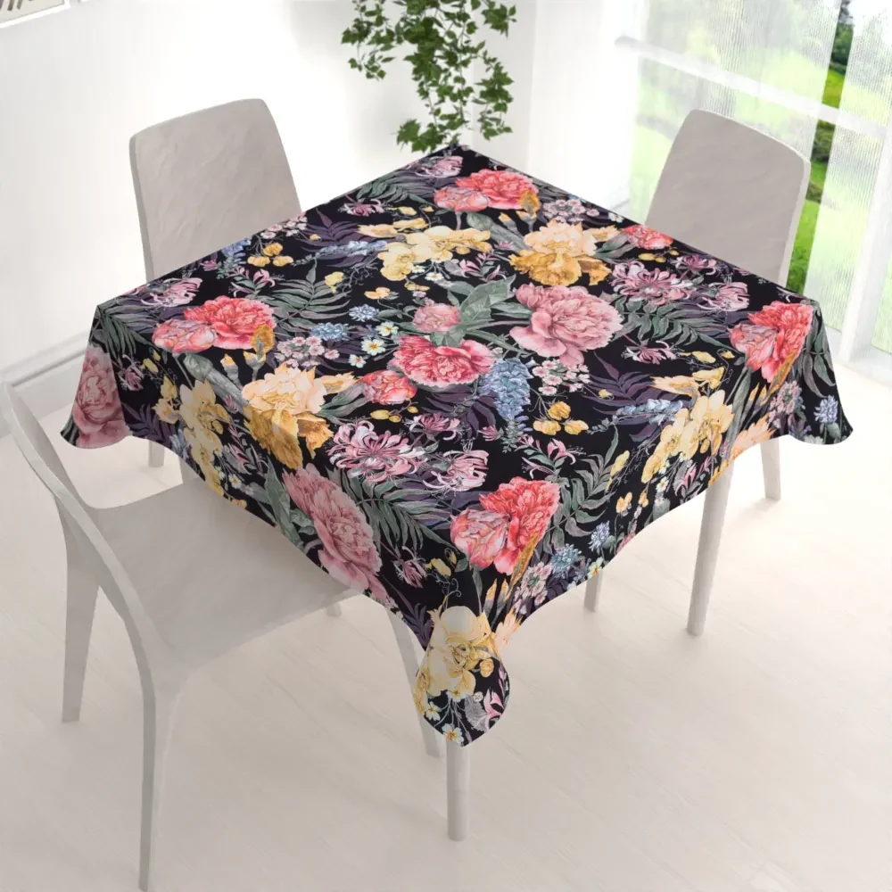 Biante Zamatový štvorcový obrus Tamara TMR-019 Záhradné kvety na čiernom 70x70 cm