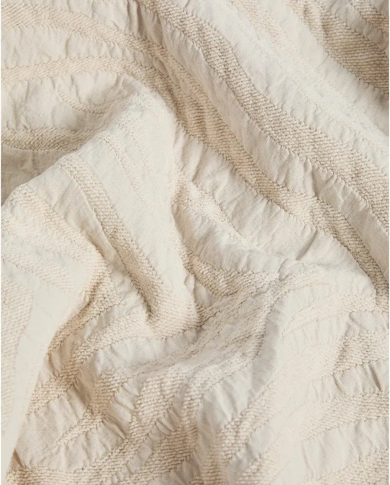 Slonovinový žakárový pléd 240x260 cm Zenti – Kave Home